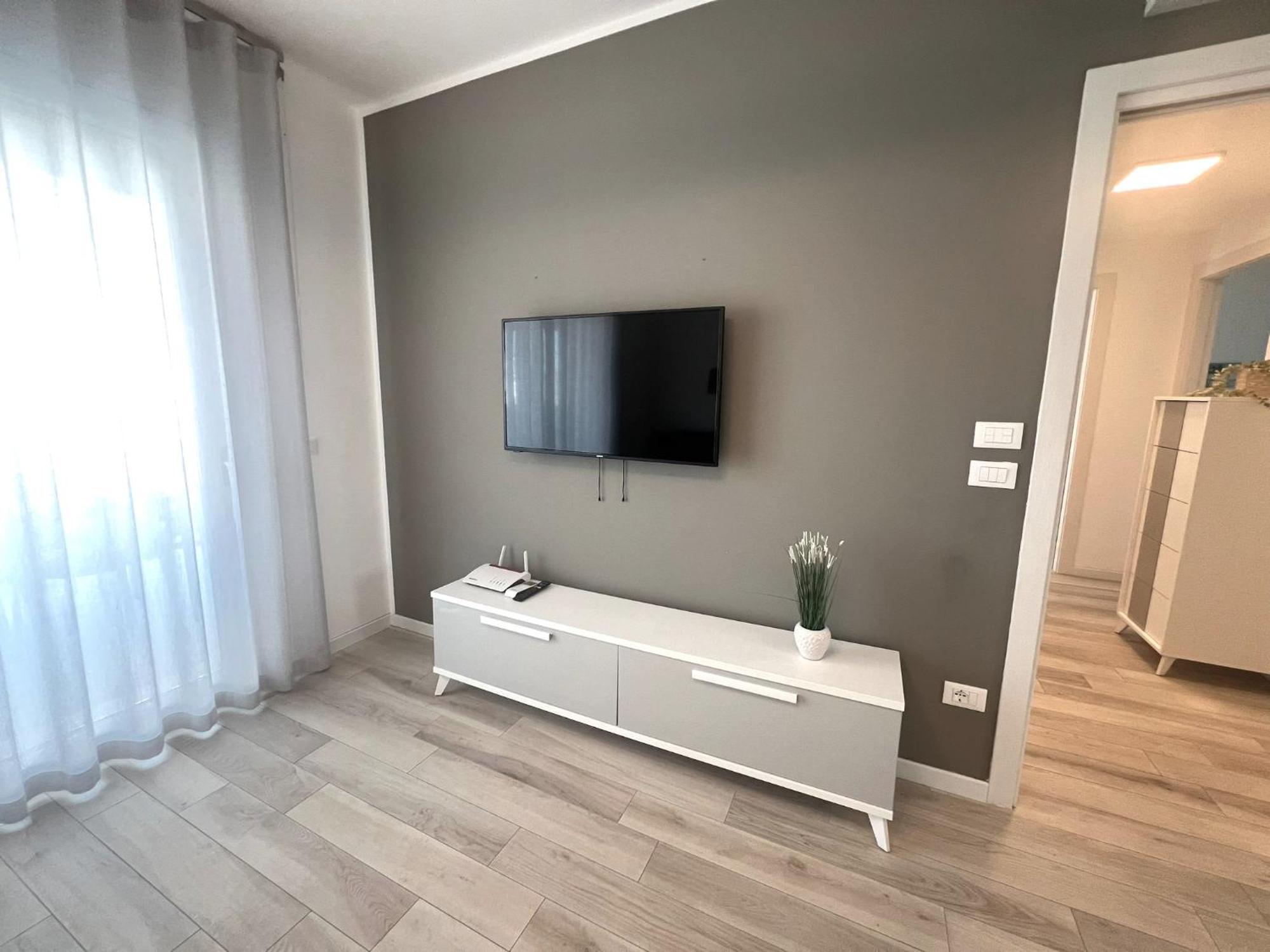 Sun Beach Residence Con Piscina - Piazza Brescia - Adria Holiday Jesolo - Family Apartments Cameră foto