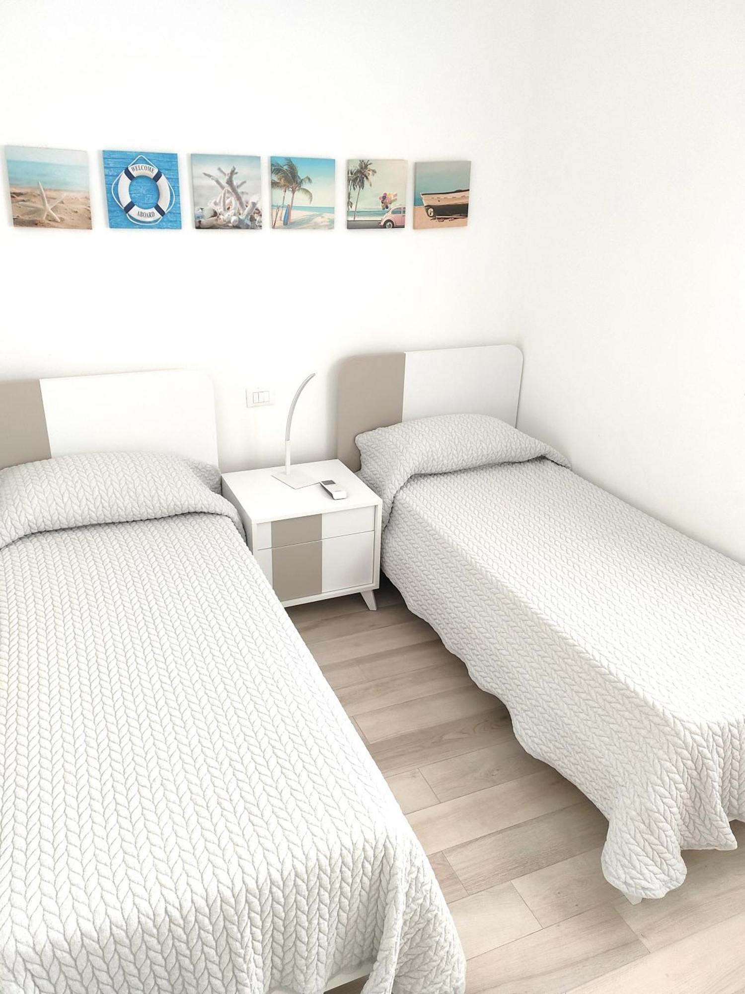 Sun Beach Residence Con Piscina - Piazza Brescia - Adria Holiday Jesolo - Family Apartments Exterior foto